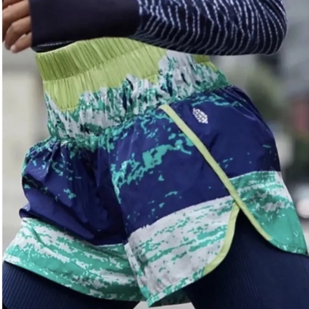 NWOT Free People FP Movement The Way Home Printed Shorts Mountain Landscape